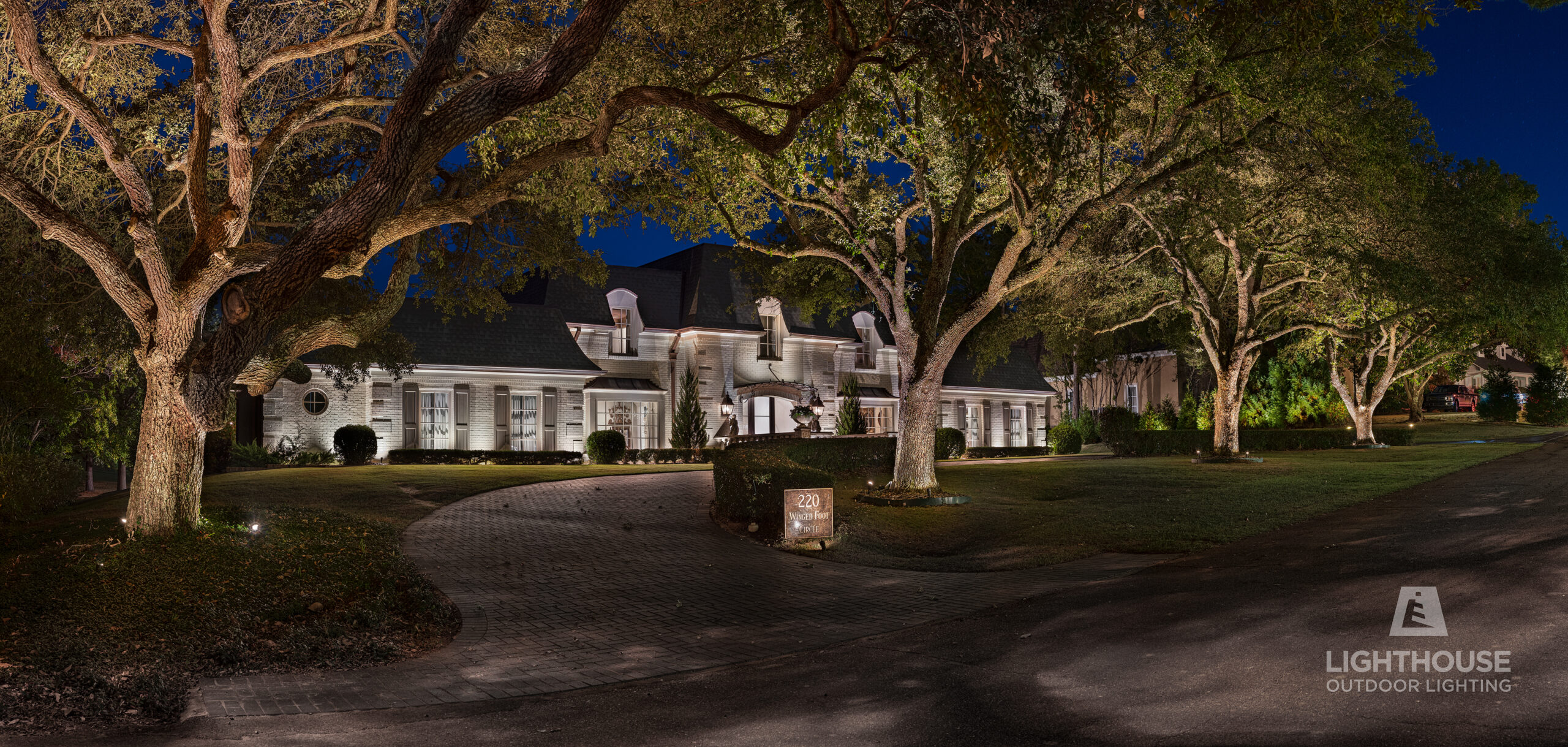 Low Voltage up-lighting in The Woodlands, TX