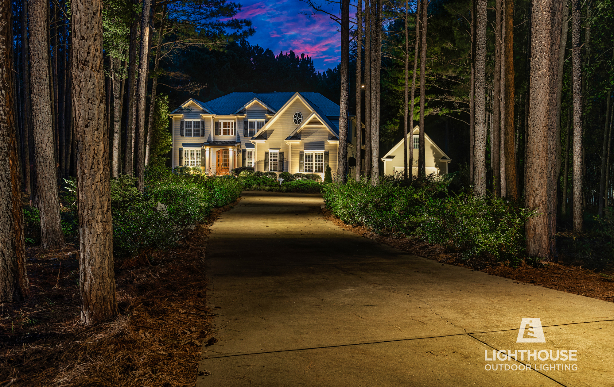 Driveway lighting in Commercial Point village, OH