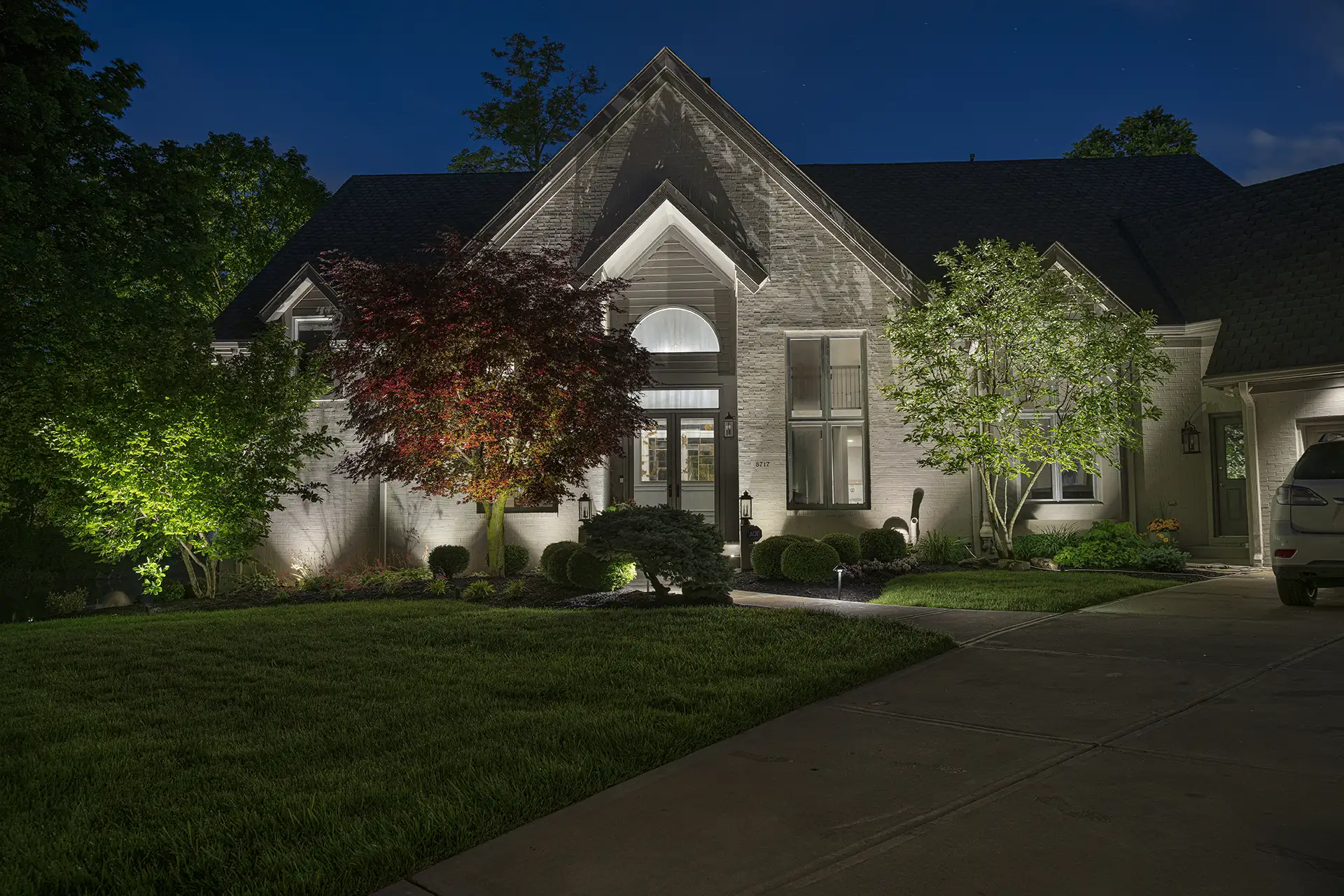 Campbell residence image 4 front entry Lighthouse Outdoor Lighting and Audio Northern Virginia Washington DC