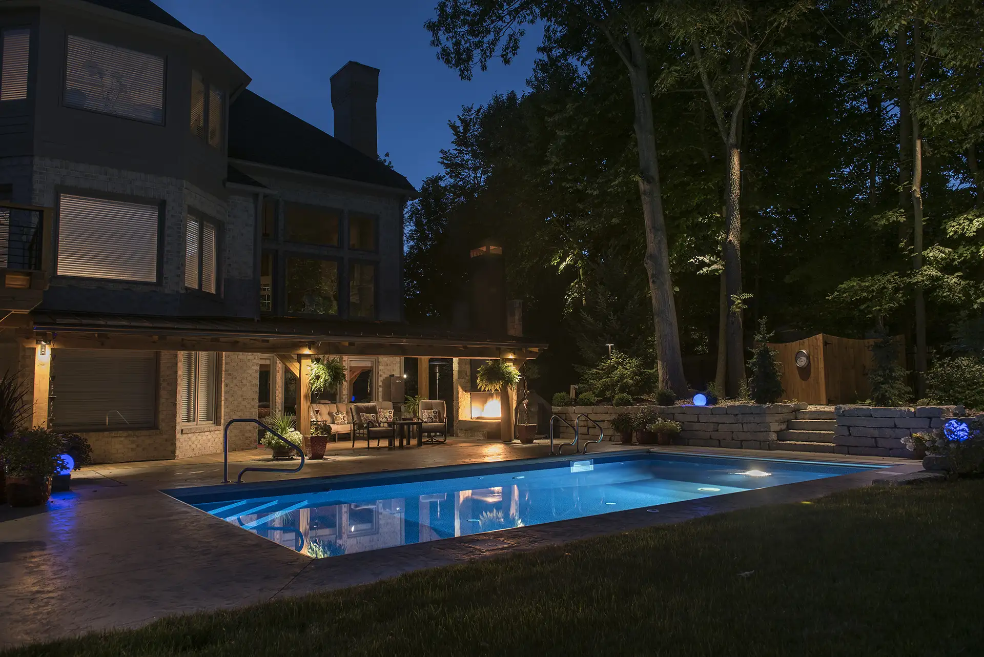 Fuson residence image 4 pool seating area patio Lighthouse Outdoor Lighting and Audio Delaware