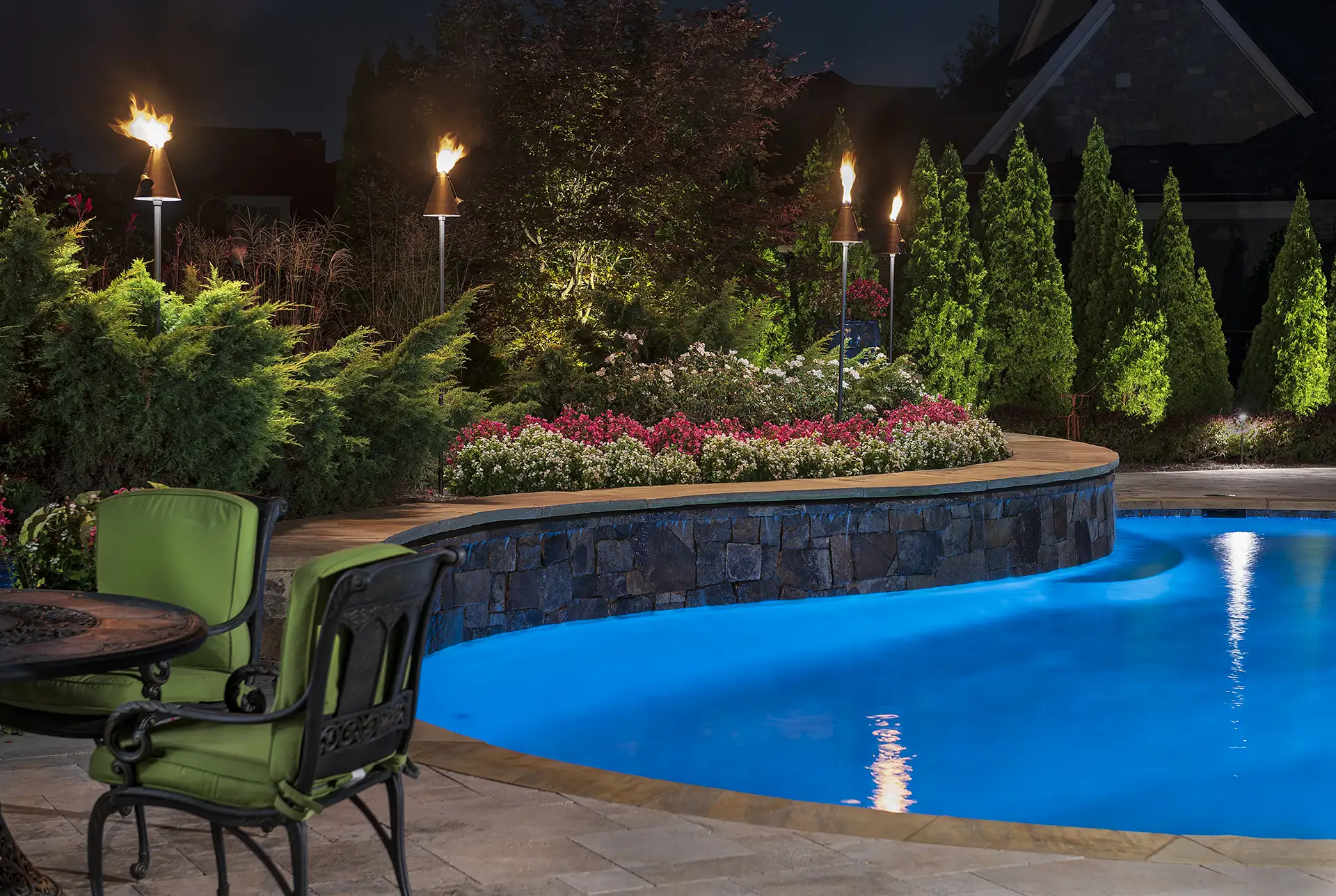 Minor residence image 2 pool landscape seating area Lighthouse Outdoor Lighting and Audio Nashville TN