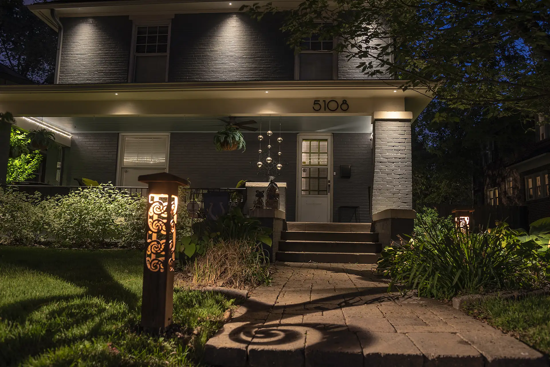 Skyles residence image 1 front entrance walkway Lighthouse Outdoor Lighting and Audio Delaware